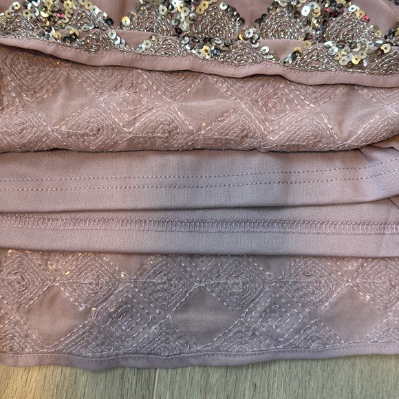 NWOT Endless Rose Anthropologie Sequin Mini Dress - Picture 4 of 5